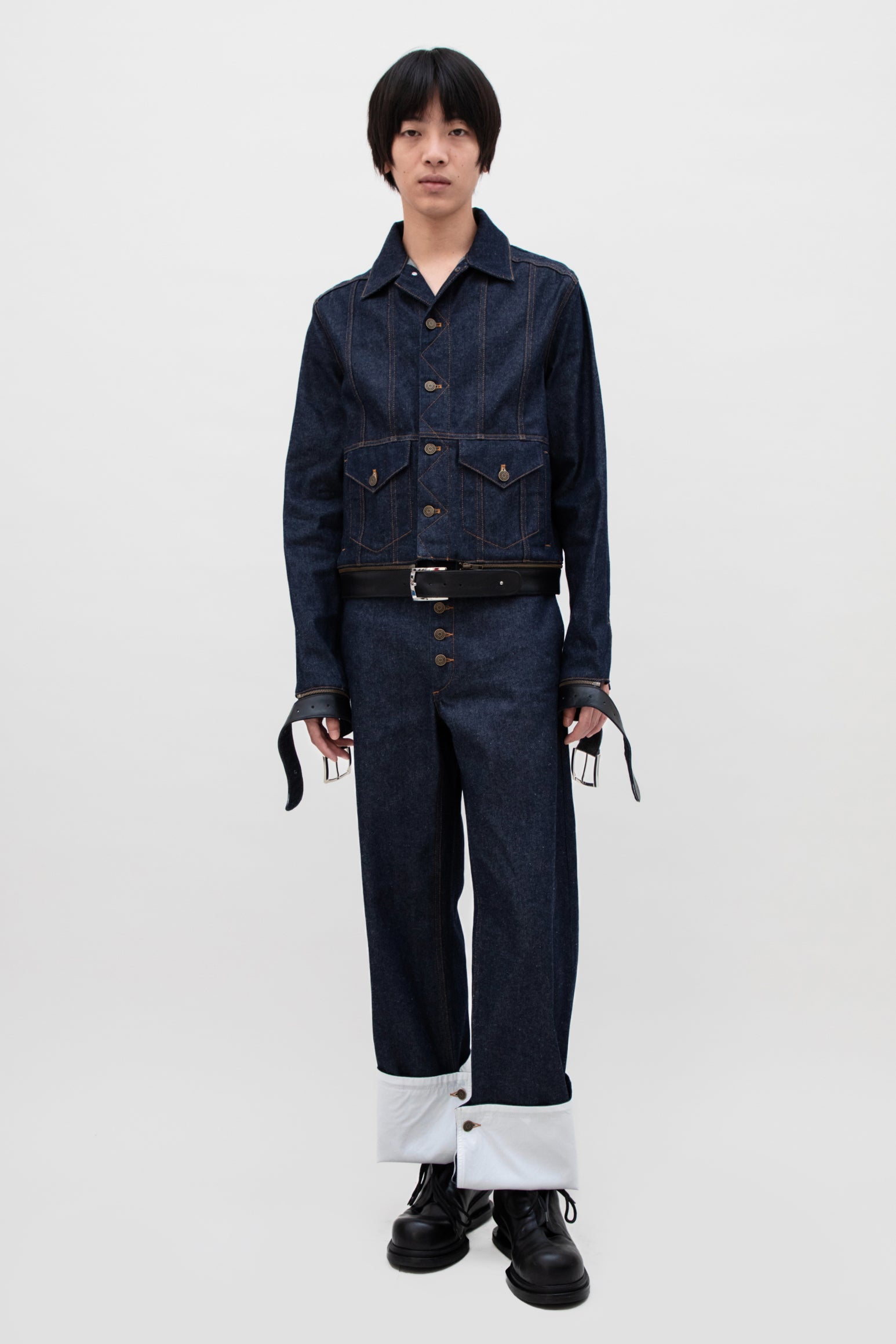 LEATHER STRAP DENIM JACKET