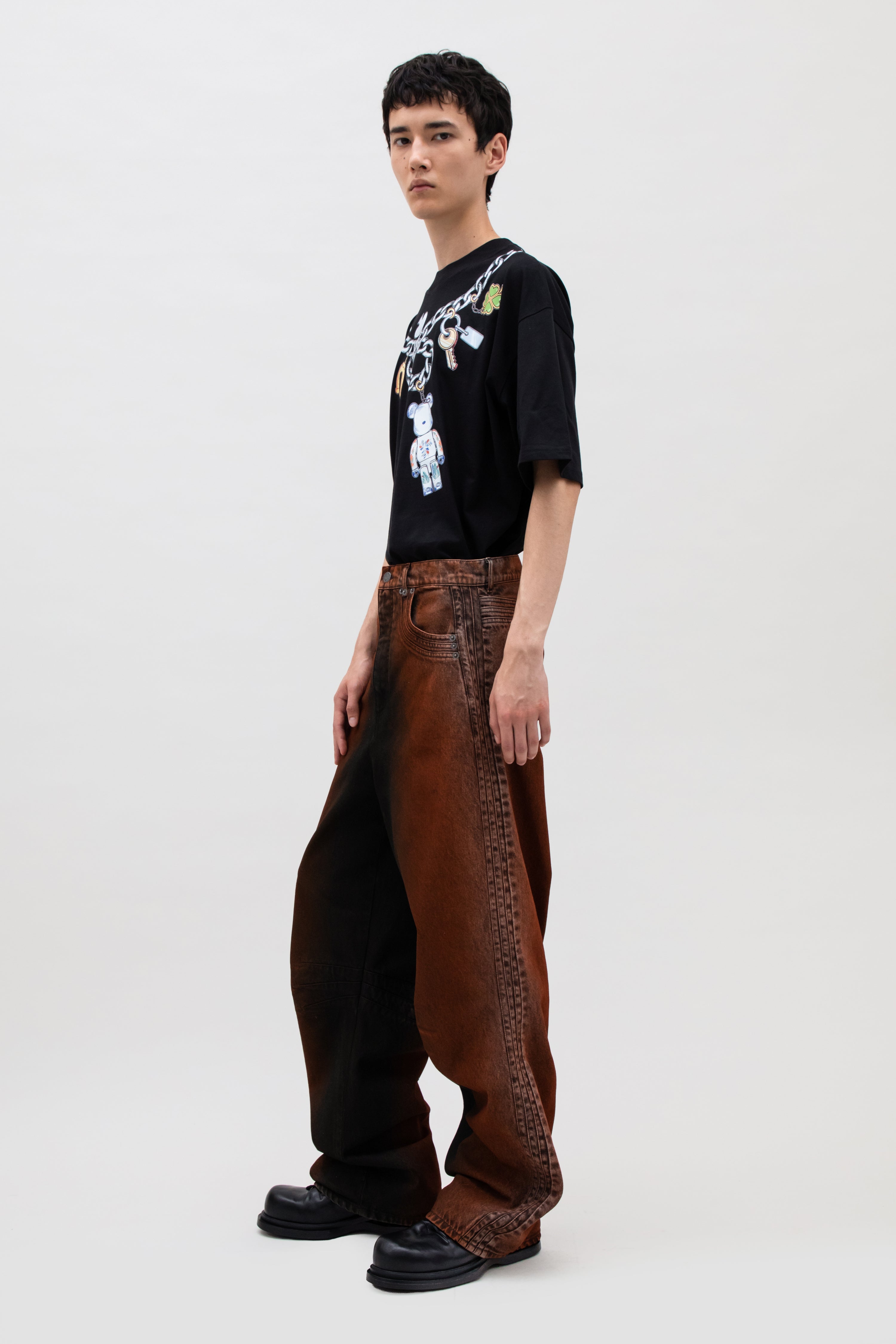 OVERSCALED DENIM