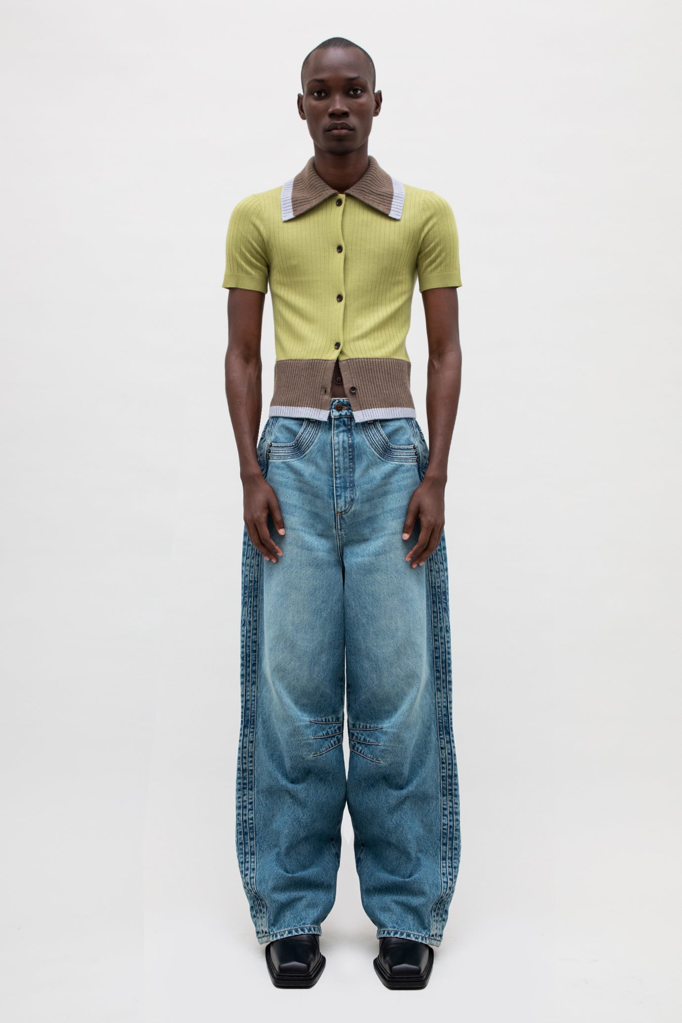 CONTRASTED RIBS KNIT POLO