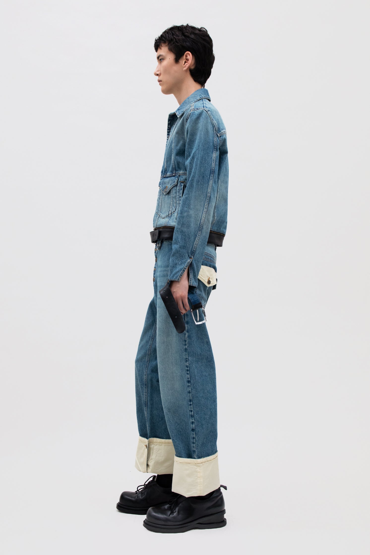 LEATHER STRAP DENIM JACKET